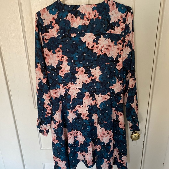 Floral dress from ASOS size large long sleeve - Picture 3 of 3